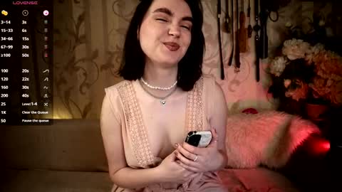 Snapshot of dia__diana chatting on February 2025 08:17:01 AM Diana Di Honey online show from February 2025 08:17:01 AM