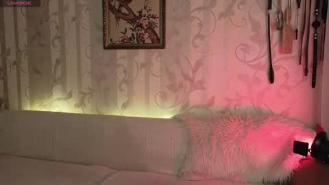 Snapshot of dia__diana chatting on September 2025 02:16:01 PM Diana Di Honey online show from September 2025 02:16:01 PM