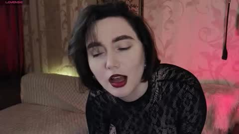 Snapshot of dia__diana chatting on December 2025 01:29:01 PM Diana Di Honey online show from December 2025 01:29:01 PM