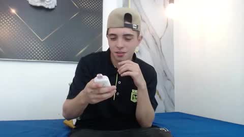   online show from January 2026 04:06:02 AM