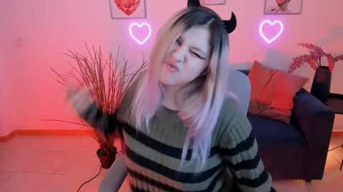 Dia online show from February 2025 04:50:02 PM