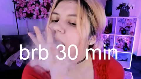 Dia online show from February 2026 10:25:02 PM