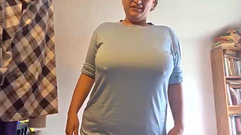 diamond_tease online show from November 2025 04:10:02 PM