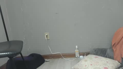 Snapshot of diamondshadows chatting on March 2025 05:13:02 PM Diamonds online show from March 2025 05:13:02 PM