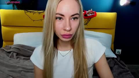 Snapshot of diana_garrett chatting on December 2024 01:45:01 AM Diana  online show from December 2024 01:45:01 AM