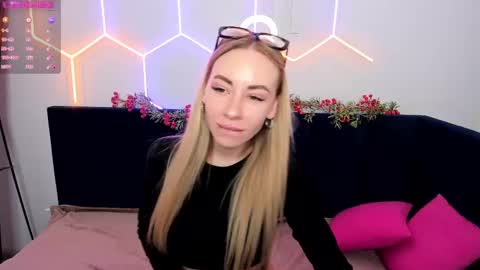 Snapshot of diana_garrett chatting on January 2025 08:54:01 AM Diana  online show from January 2025 08:54:01 AM