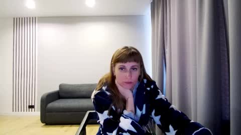 Snapshot of diana_meridor chatting on February 2025 07:44:02 AM diana_meridor online show from February 2025 07:44:02 AM