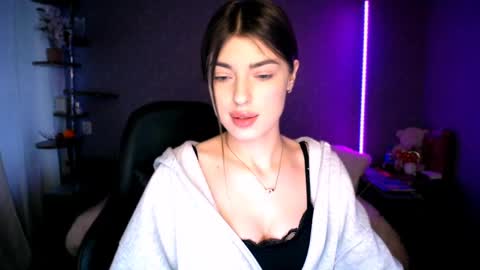 DIANA  online show from March 2026 02:45:01 PM