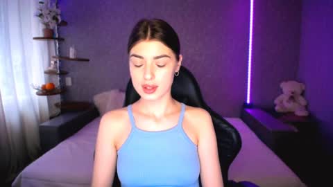 Snapshot of dianaa_lee chatting on May 2026 01:06:01 PM DIANA online show from May 2026 01:06:01 PM