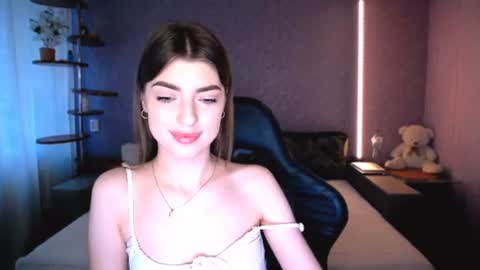 Snapshot of dianaa_lee chatting on June 2026 01:56:02 PM DIANA online show from June 2026 01:56:02 PM