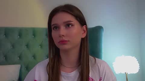 Diana online show from November 2025 06:46:02 AM