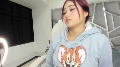 dianarous online show from December 2024 10:25:01 AM