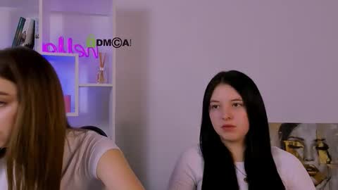 Snapshot of diara_ti chatting on December 2025 10:24:02 AM diara ti online show from December 2025 10:24:02 AM