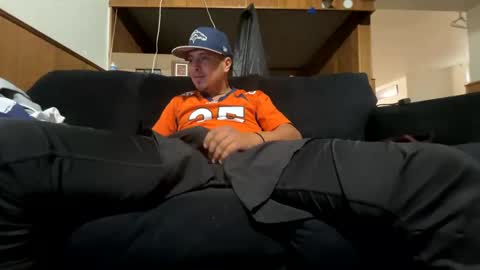 Snapshot of dickemdown93est chatting on October 2025 08:06:02 PM dickemdown93est online show from October 2025 08:06:02 PM