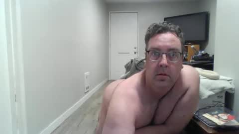 Snapshot of didgeman1984 chatting on December 2025 10:40:02 PM Didgeman online show from December 2025 10:40:02 PM