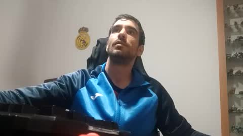 dieguito124 online show from March 2026 11:00:02 PM