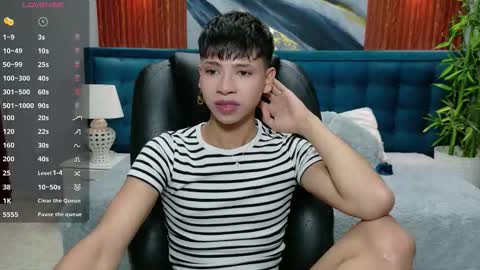  DILAN online show from November 2025 06:07:01 PM