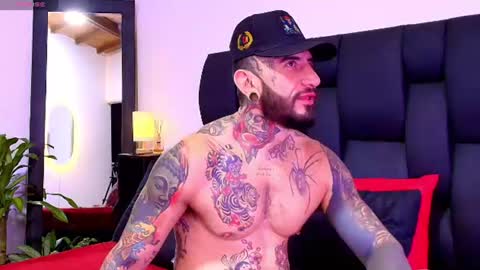 Snapshot of dilan_scootk_j chatting on July 2026 10:33:01 AM Dilan Scootk online show from July 2026 10:33:01 AM