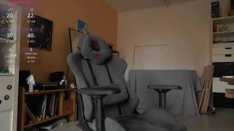 Snapshot of dilanmoritz chatting on May 2026 03:57:02 AM Dilan online show from May 2026 03:57:02 AM