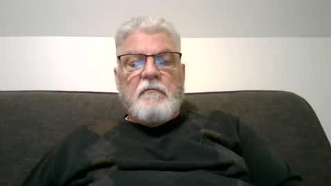 Snapshot of dilbert2024 chatting on February 2025 11:17:01 PM Dilbert online show from February 2025 11:17:01 PM