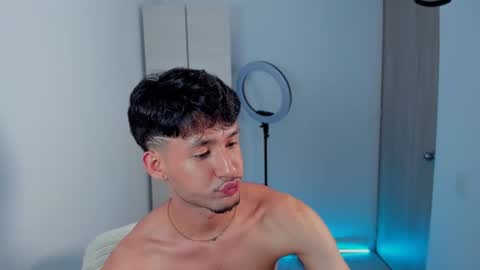 Snapshot of dimitri_targaryen chatting on December 2024 07:40:01 AM Fabian online show from December 2024 07:40:01 AM