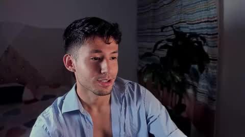 Snapshot of dimitri_targaryen chatting on December 2025 08:45:01 AM Fabian online show from December 2025 08:45:01 AM