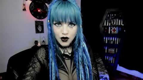 dimmuanddarkness online show from January 2026 03:06:01 PM