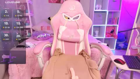 Dina online show from October 2025 04:24:01 AM