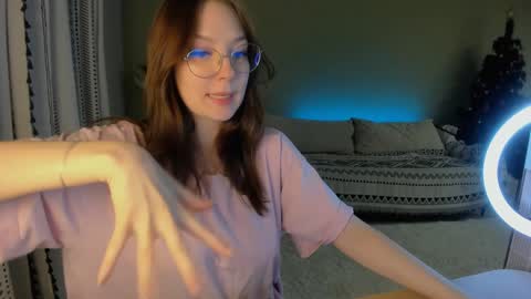 Dina online show from December 2024 01:16:02 PM