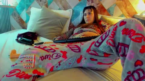 diosaelchat online show from November 2025 03:56:01 AM