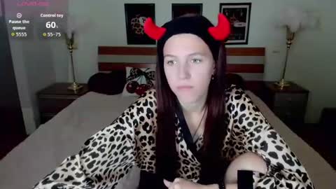 Snapshot of dirapunzel chatting on June 2026 08:33:01 PM Hi Im Dany online show from June 2026 08:33:01 PM