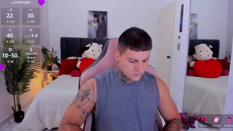 johny online show from October 2025 04:18:01 PM