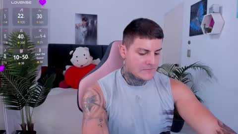 johny online show from October 2025 06:32:02 PM