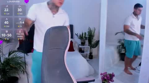 johny online show from October 2025 06:41:02 PM