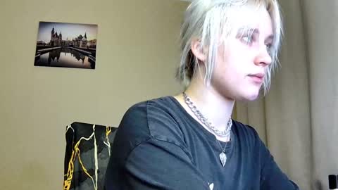 Snapshot of dirty_kiss69 chatting on October 2025 12:11:02 AM Dirty Kiss69 online show from October 2025 12:11:02 AM