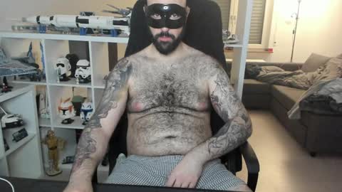 Snapshot of dirtybalws chatting on January 2025 12:13:01 AM Robert online show from January 2025 12:13:01 AM