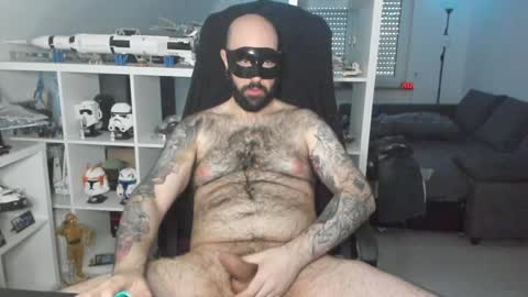 Snapshot of dirtybalws chatting on January 2025 02:51:02 PM Robert online show from January 2025 02:51:02 PM