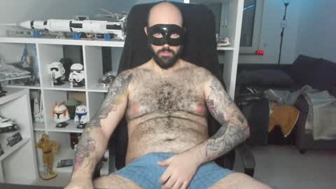 Snapshot of dirtybalws chatting on January 2025 01:32:02 AM Robert online show from January 2025 01:32:02 AM