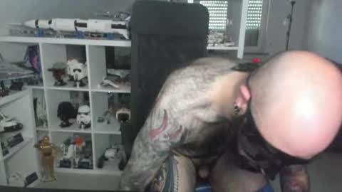 Snapshot of dirtybalws chatting on September 2025 03:56:02 PM Robert online show from September 2025 03:56:02 PM