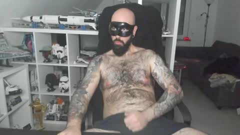 Robert online show from November 2025 10:46:01 PM