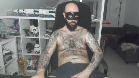 Robert online show from November 2025 07:29:01 PM