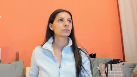 Snapshot of dirtybeya chatting on December 2025 09:21:02 PM Dirtybeya online show from December 2025 09:21:02 PM