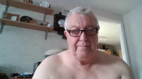Snapshot of dirtyoldscot1960 chatting on June 2026 11:01:02 AM Fergus online show from June 2026 11:01:02 AM