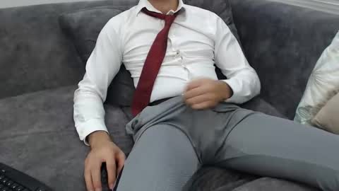 dirtyybooyy77 online show from November 2025 11:18:02 PM