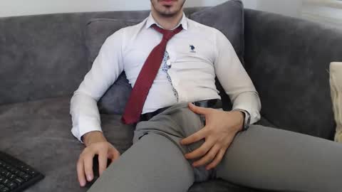 dirtyybooyy77 online show from February 2026 11:06:02 AM