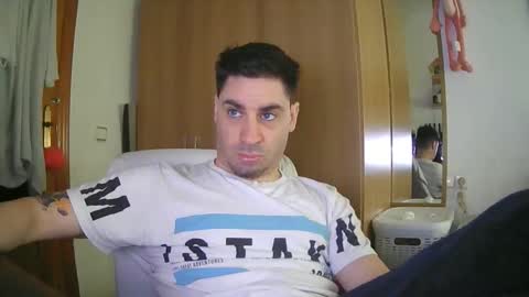 Snapshot of diselobienclaro chatting on March 2026 04:13:01 PM diselobienclaro online show from March 2026 04:13:01 PM