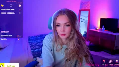 JASMINE online show from November 2025 09:35:01 AM