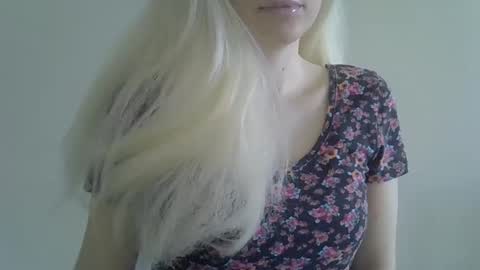 Snapshot of ditamilton chatting on February 2025 09:06:02 AM DitaMilton online show from February 2025 09:06:02 AM