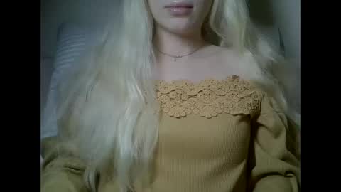 Snapshot of ditamilton chatting on January 2026 07:38:02 PM DitaMilton online show from January 2026 07:38:02 PM