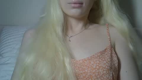 Snapshot of ditamilton chatting on January 2026 07:16:02 PM DitaMilton online show from January 2026 07:16:02 PM